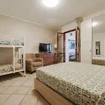 Casa Athena - Goelba Apartament *