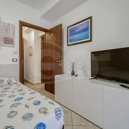Casa Athena - Goelba Appartement *