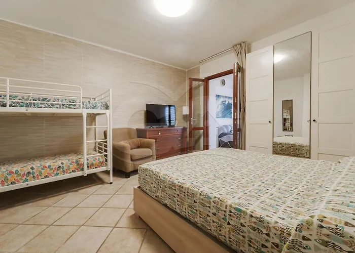 Casa Athena - Goelba Appartement *
